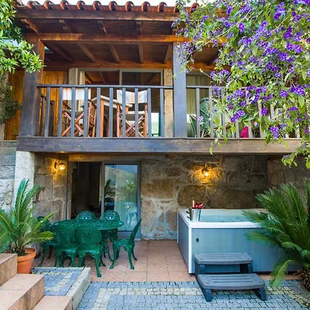 Pedra Bela - Cozy House W/ Private Jacuzzi @ Geres Vakantiehuis *