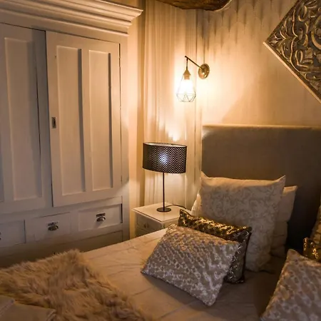 Pedra Bela - Cozy House W/ Private Jacuzzi @ Geres Holiday home