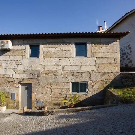 Hébergement de vacances Pedra Bela - Cozy House W/ Private Jacuzzi @ Geres *